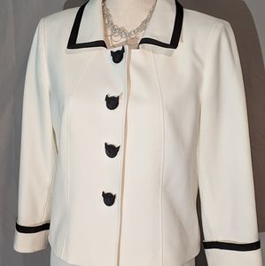 Tahari blazer